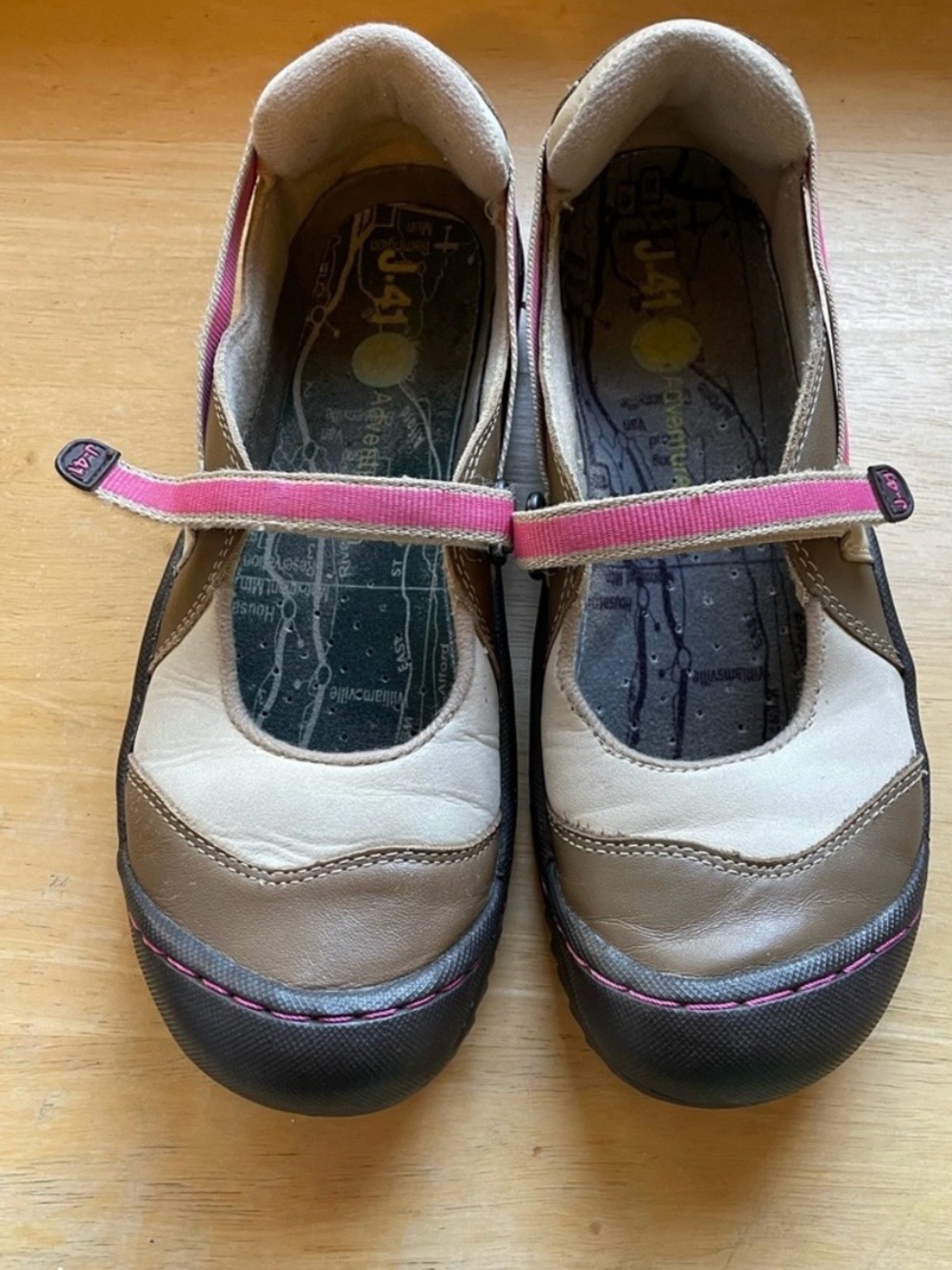 J-41 Women's Rebirth Leather Mary Jane Hiking shoes in Tan & Pink, size 8